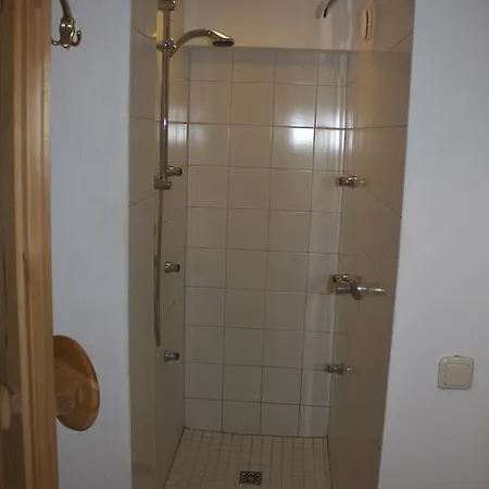 Apartment Mariette *